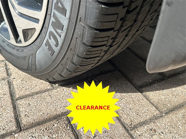 Used 2020 Hyundai Santa Fe Limited w/ Cargo Package image 15