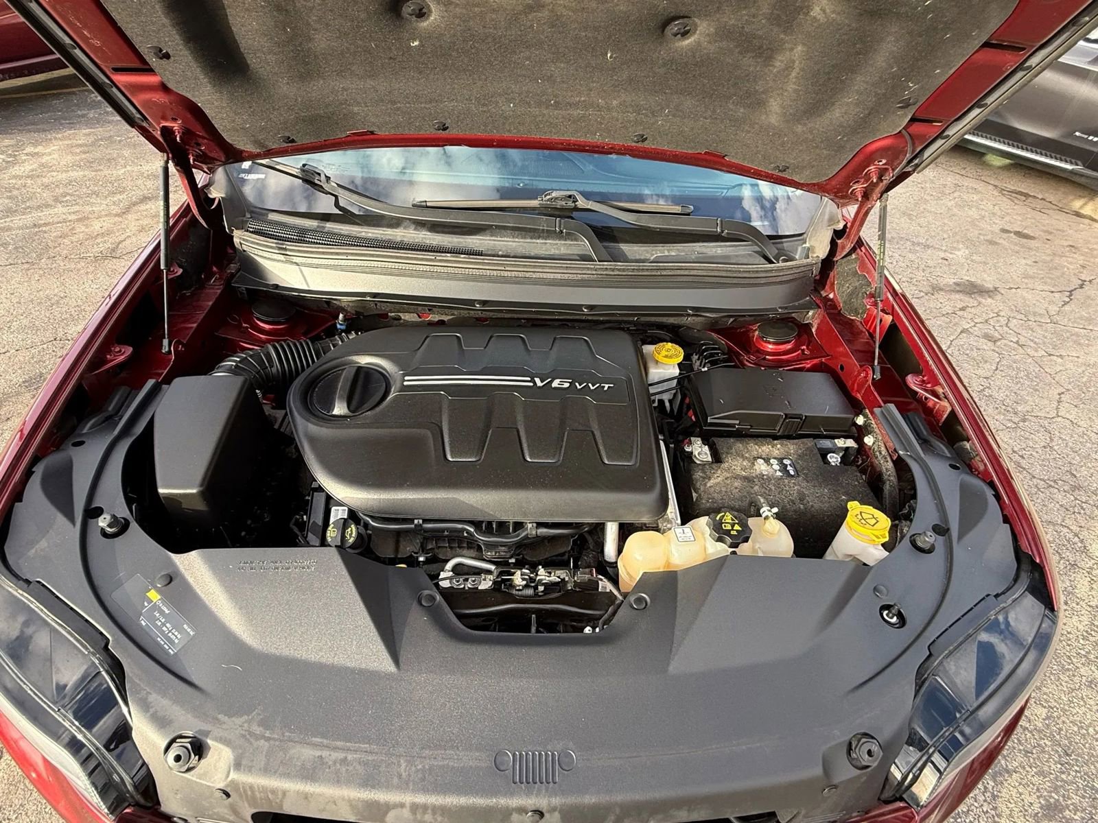 Used 2019 Jeep Cherokee Limited AWD/4WD image 24