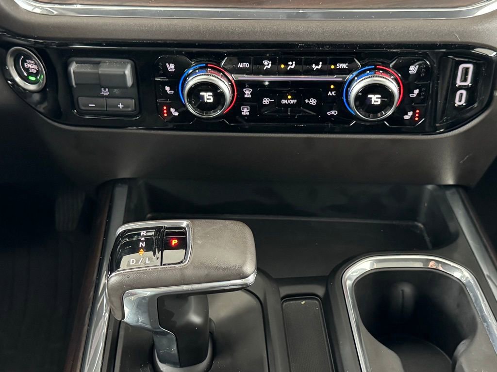 Used 2024 GMC Sierra 1500 SLT w/ SLT Premium Plus Package image 32