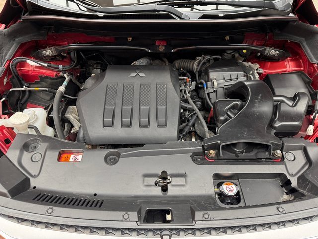 Used 2020 Mitsubishi Eclipse Cross SEL image 17