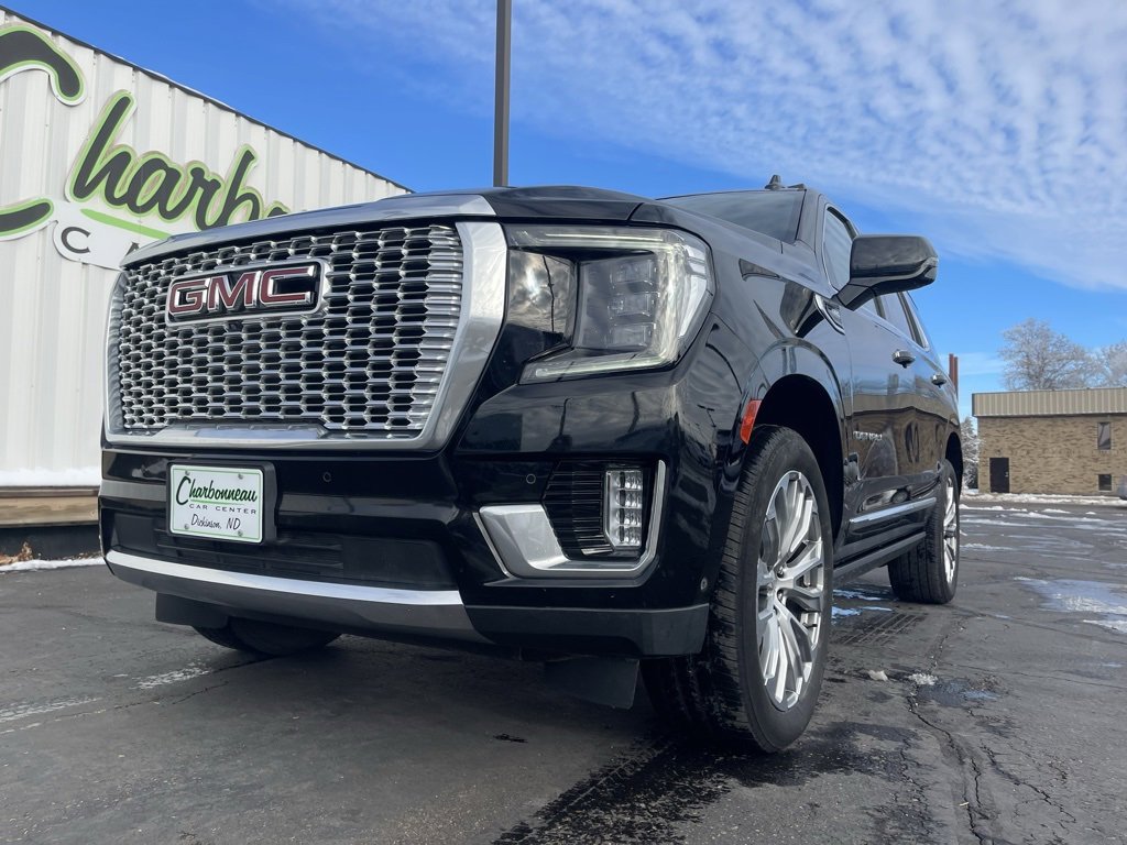 Used 2023 GMC Yukon Denali w/ Denali Reserve Package image 8
