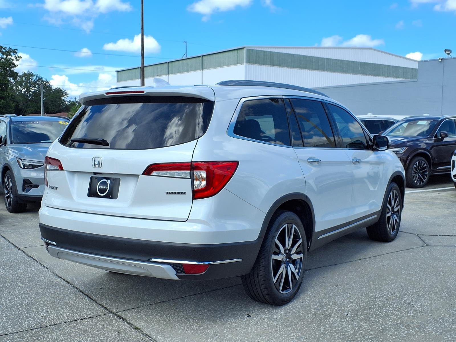 Used 2021 Honda Pilot Touring image 7