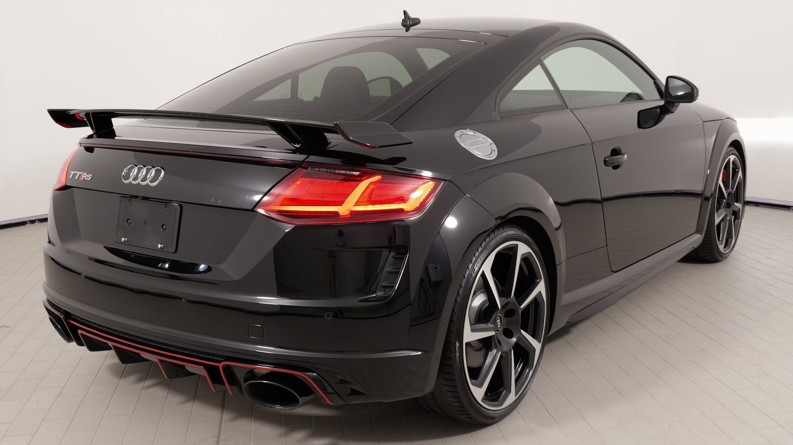 Used 2021 Audi TT RS image 11