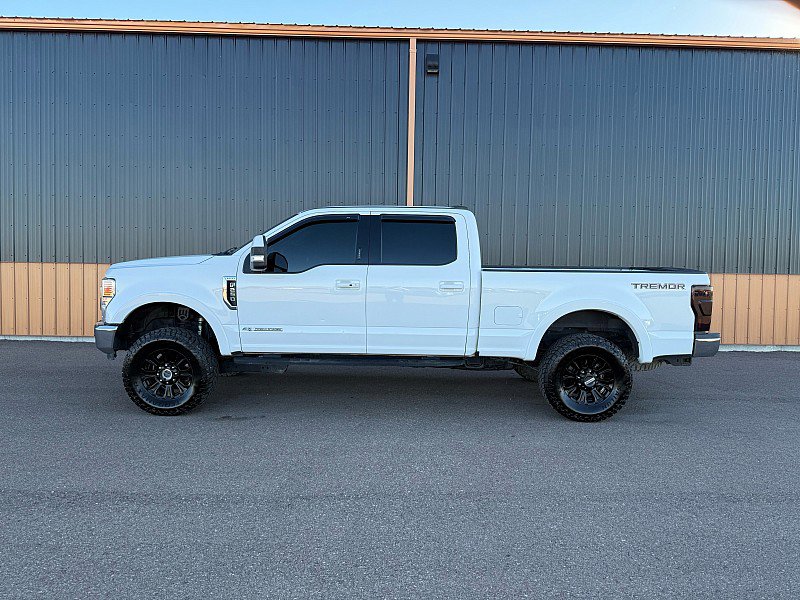 Used 2022 Ford F250 Lariat w/ Tremor Off-Road Package image 3
