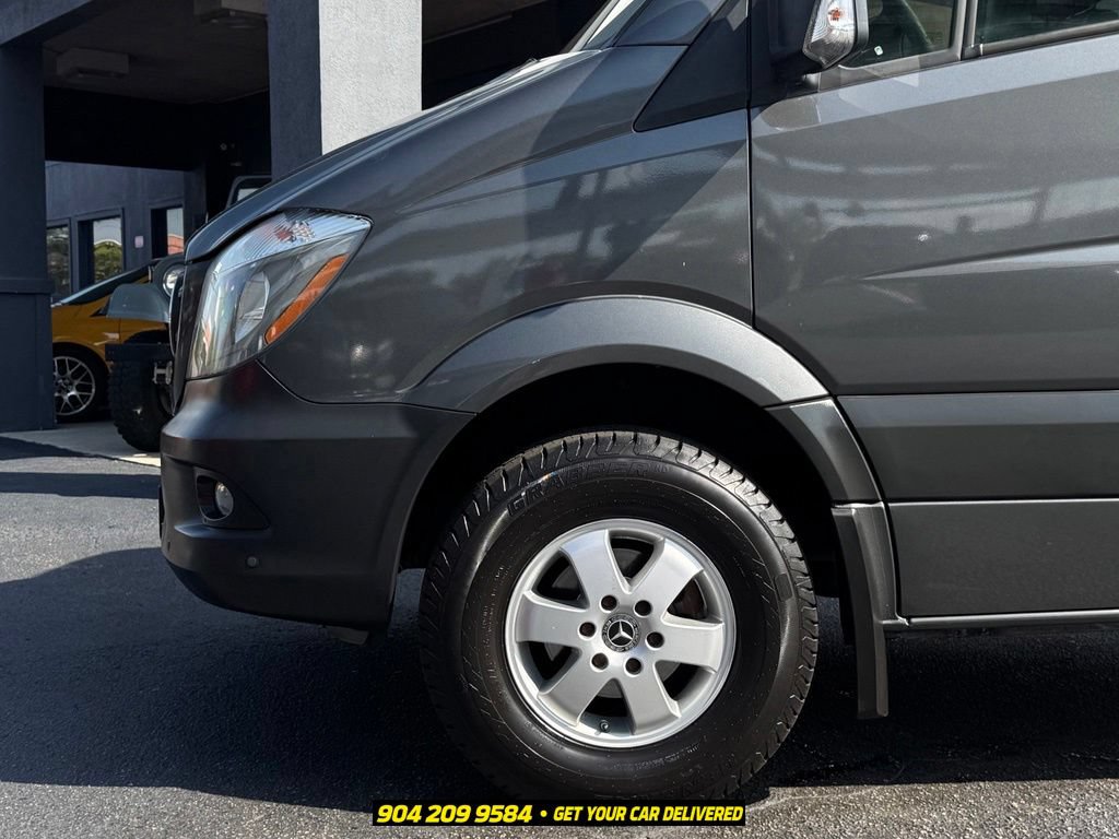 Used 2018 Mercedes-Benz Sprinter 2500 image 13