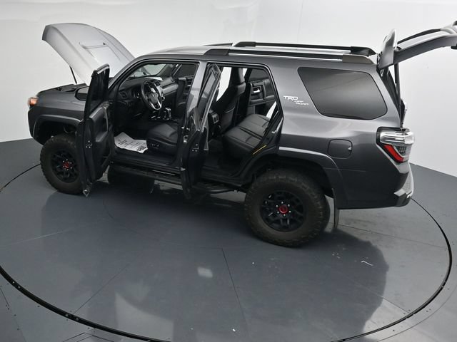 Used 2022 Toyota 4Runner TRD Off-Road Premium w/ Moonroof Package AWD/4WD image 43