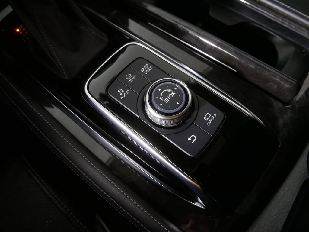 Used 2022 INFINITI QX80 Luxe image 27