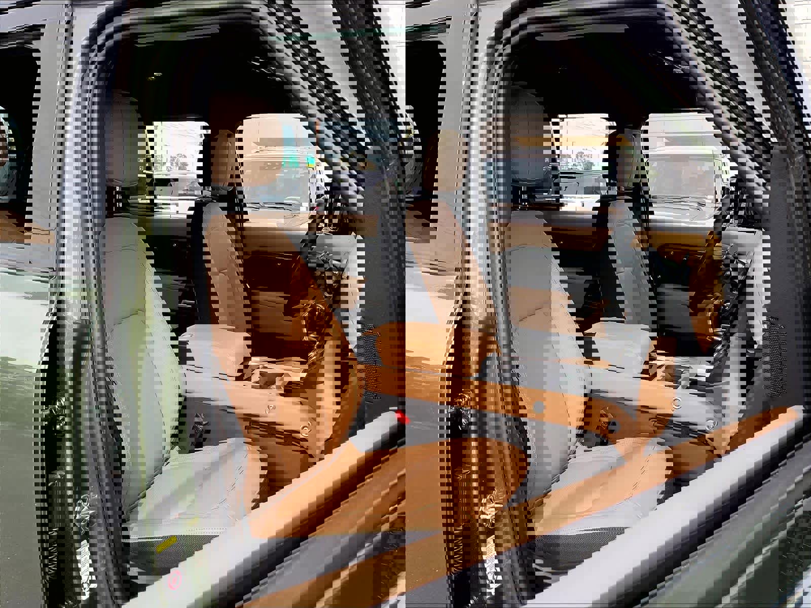 New 2026 Land Rover Defender 110 X image 31