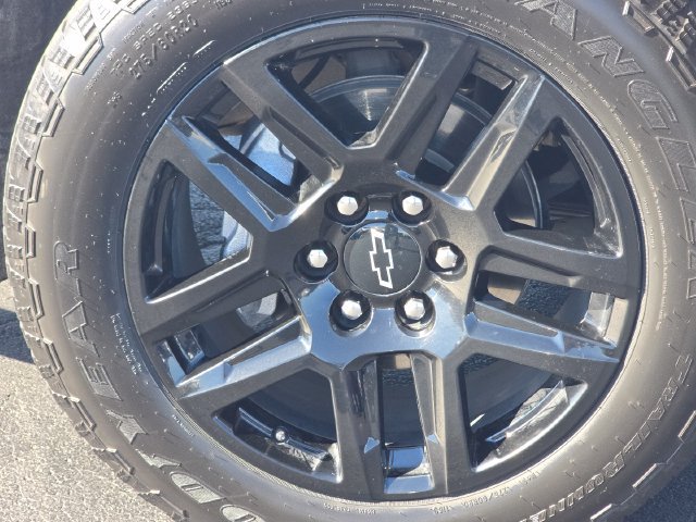 Certified 2024 Chevrolet Silverado 1500 RST w/ Protection Package AWD/4WD image 9