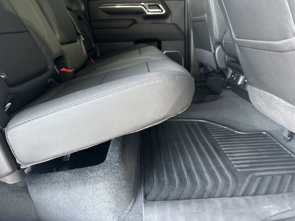 Certified 2024 Chevrolet Silverado 2500 LTZ image 36