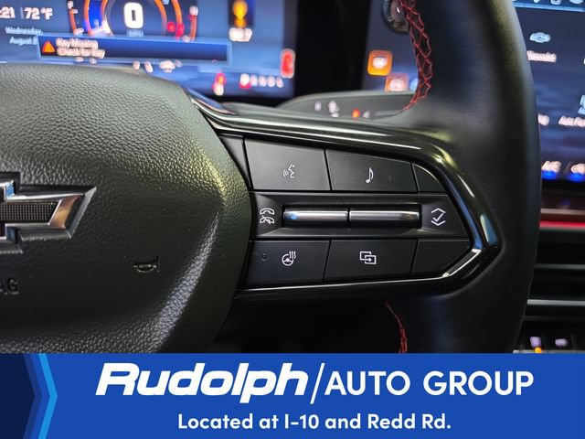 Used 2025 Chevrolet Traverse RS FWD image 17