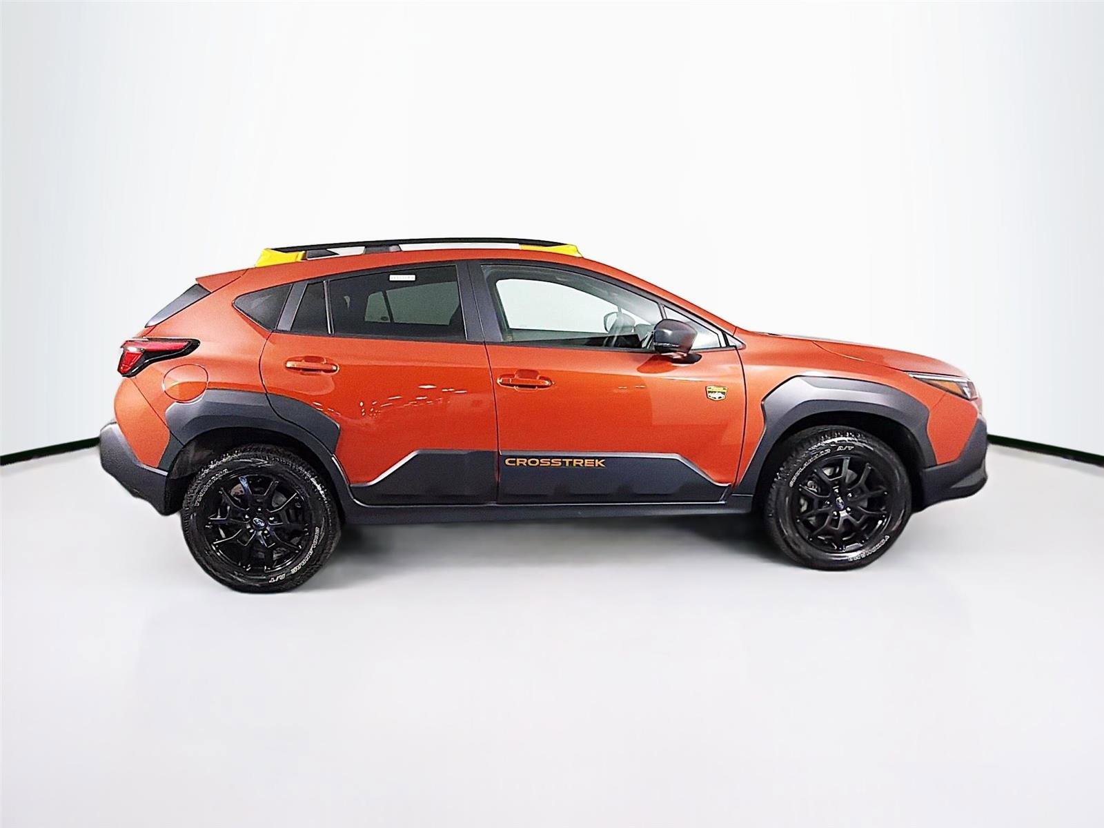 Used 2024 Subaru Crosstrek 2.5i Wilderness w/ Crosstrek Mirror Package AWD/4WD image 8