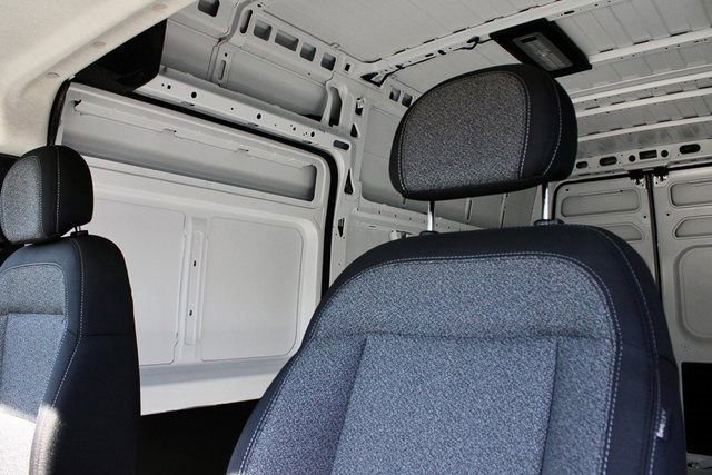New 2024 RAM ProMaster 3500 w/ Quick Order Package 22G SLT image 14