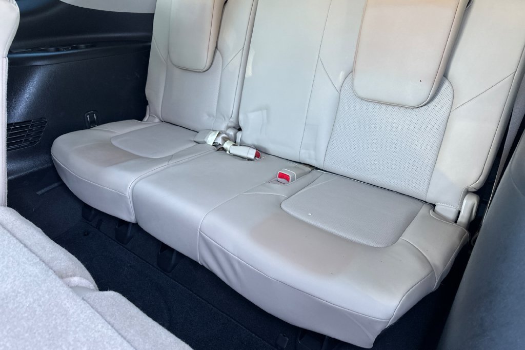 Used 2021 Nissan Armada Platinum AWD/4WD image 17