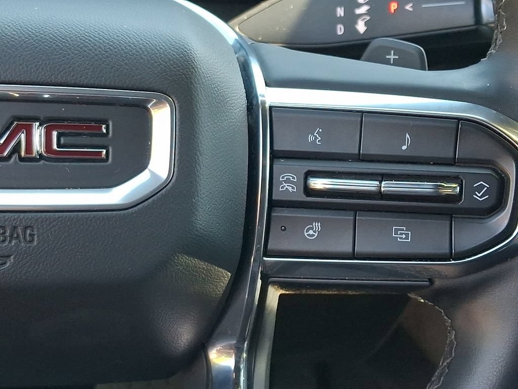 Certified 2025 GMC Acadia Elevation w/ Elevation Premium Package AWD/4WD image 21