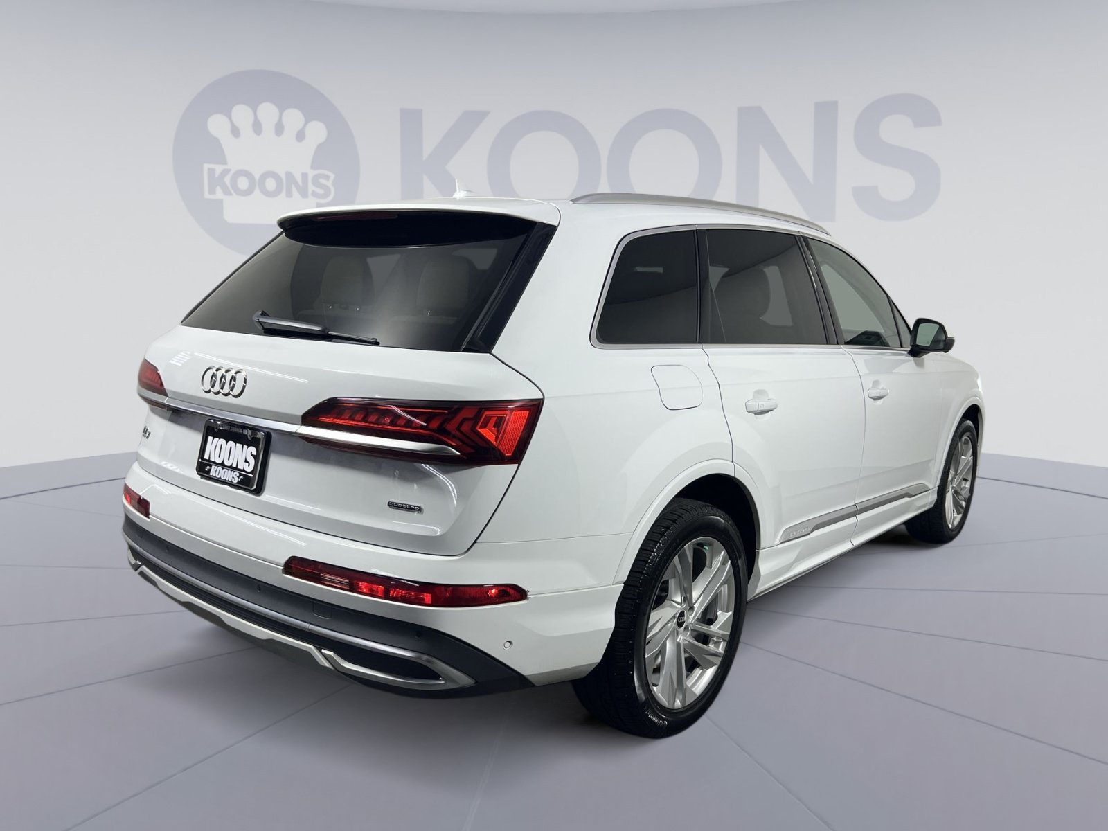 Used 2022 Audi Q7 2.0T Premium Plus w/ Premium Plus Package AWD/4WD image 11