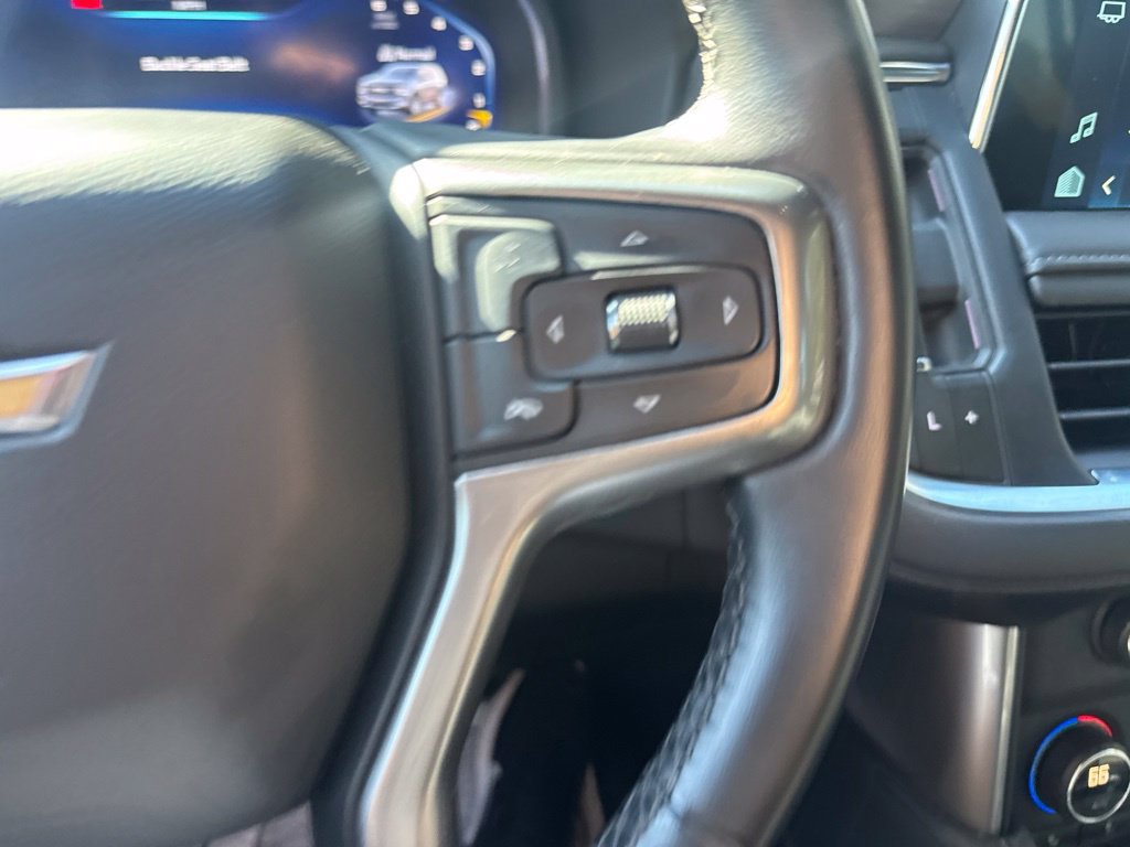 Used 2023 Chevrolet Suburban LT RWD image 23