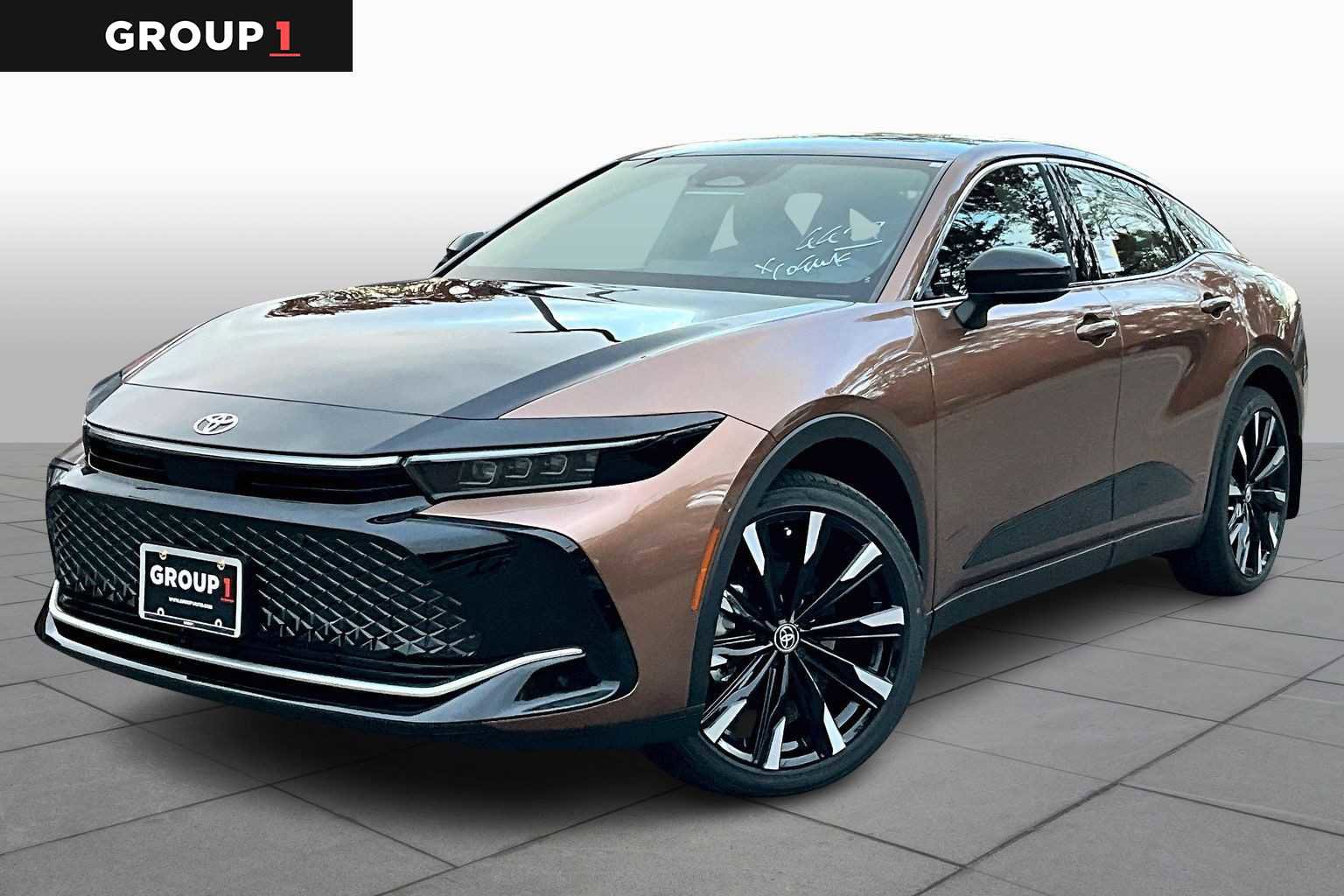 New 2026 Toyota Crown Platinum image 1