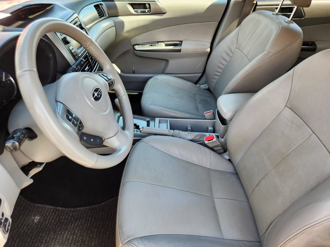 Used 2011 Subaru Forester 2.5X Limited w/ Utility Pkg AWD/4WD image 16