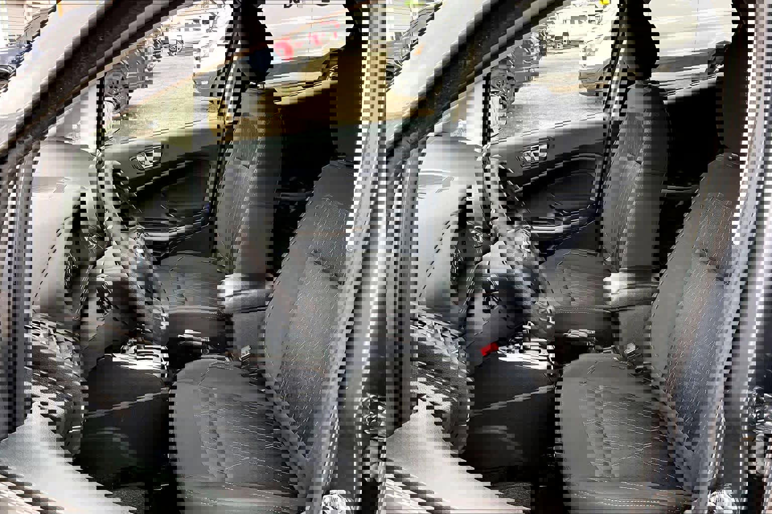 Used 2021 Ford EcoSport SE FWD image 8