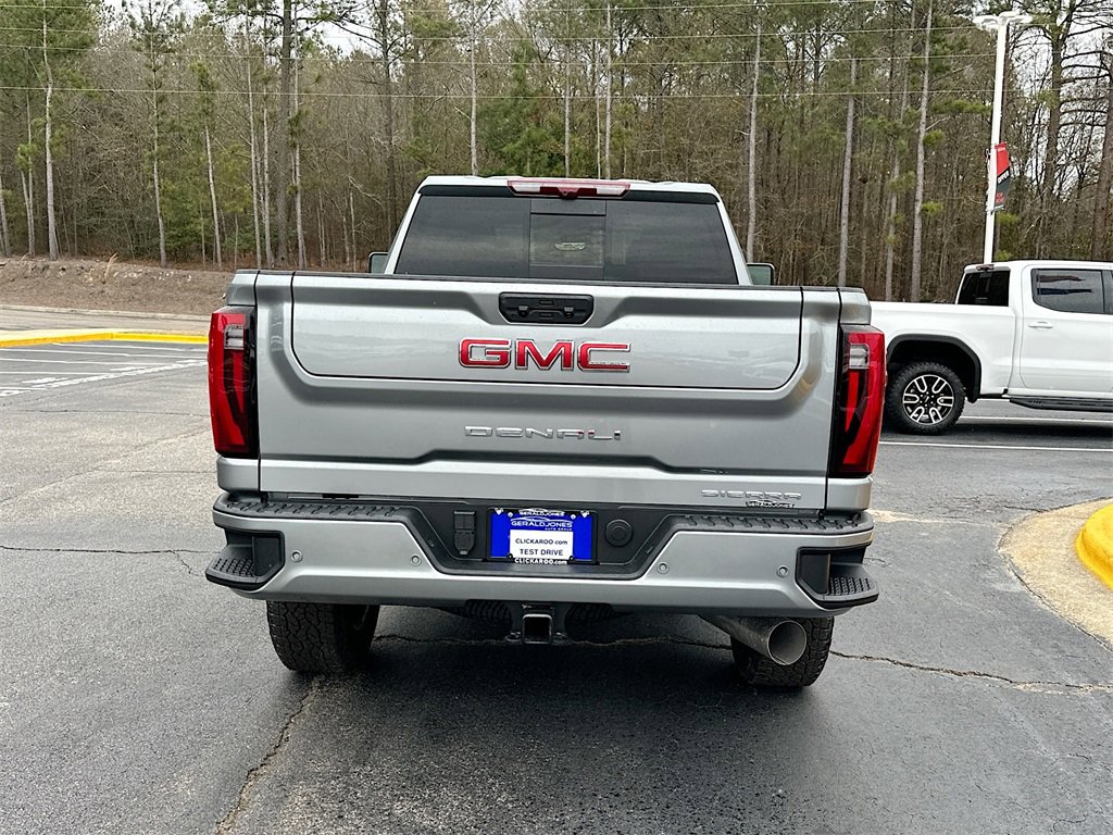 New 2026 GMC Sierra 2500 Denali w/ Denali Reserve Package image 15