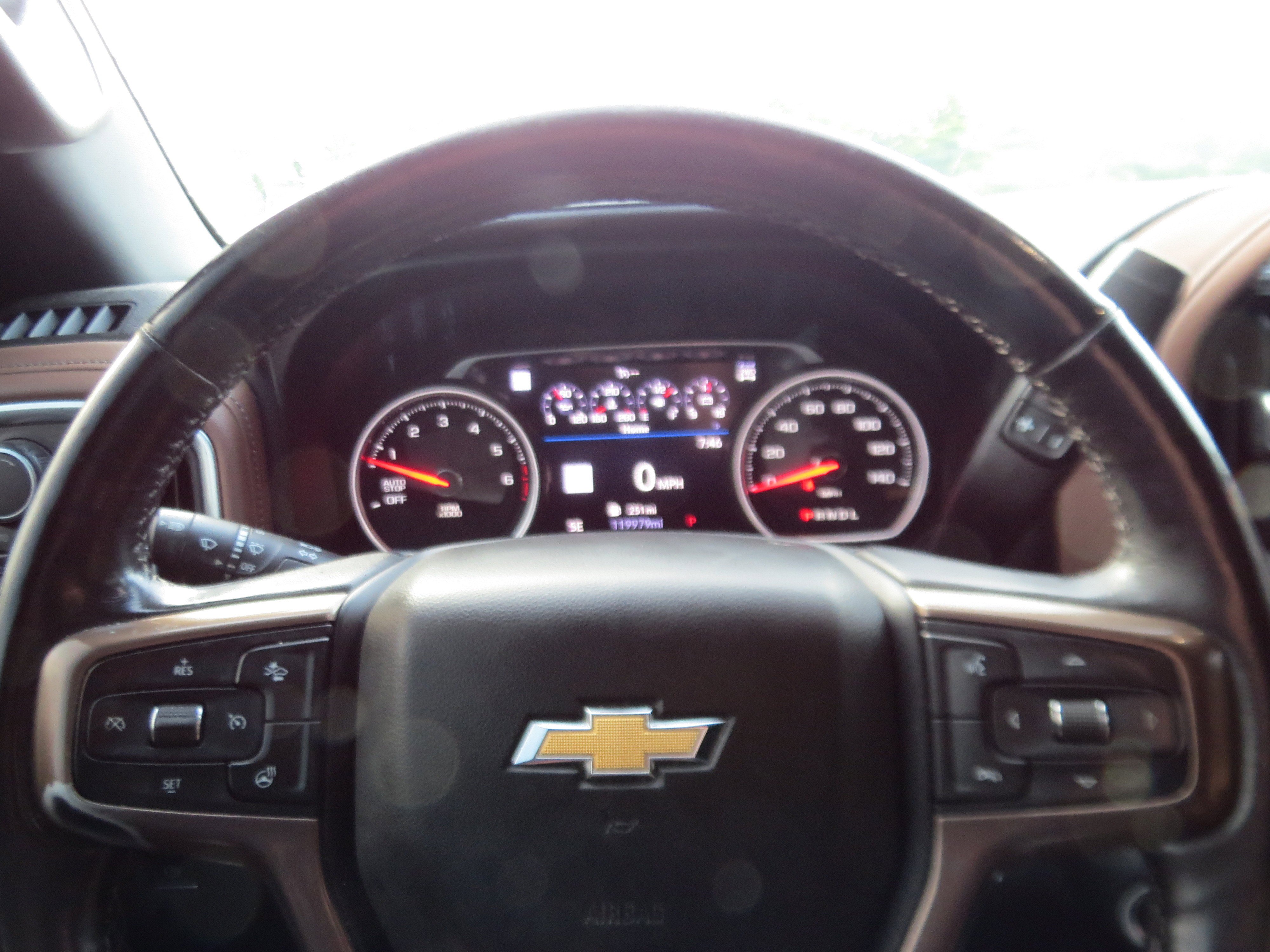 Certified 2019 Chevrolet Silverado 1500 High Country w/ Technology Package AWD/4WD image 23