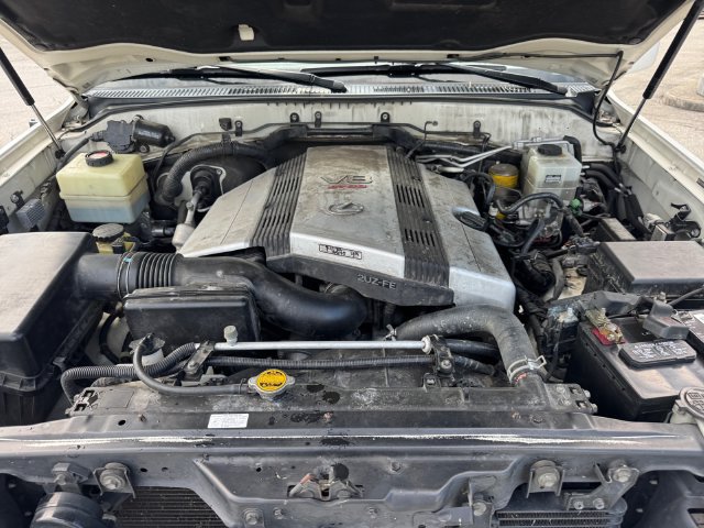 Used 2006 Lexus LX 470 4WD image 19