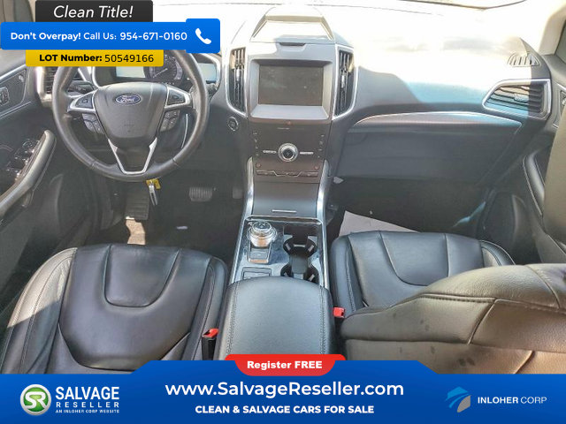 Used 2020 Ford Edge Titanium FWD image 11