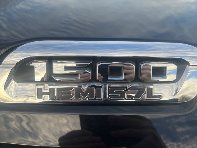 Used 2019 RAM 1500 Limited image 10