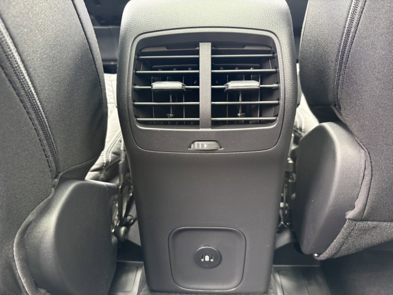 New 2026 Ford Escape Active w/ Cold Weather Package FWD image 25