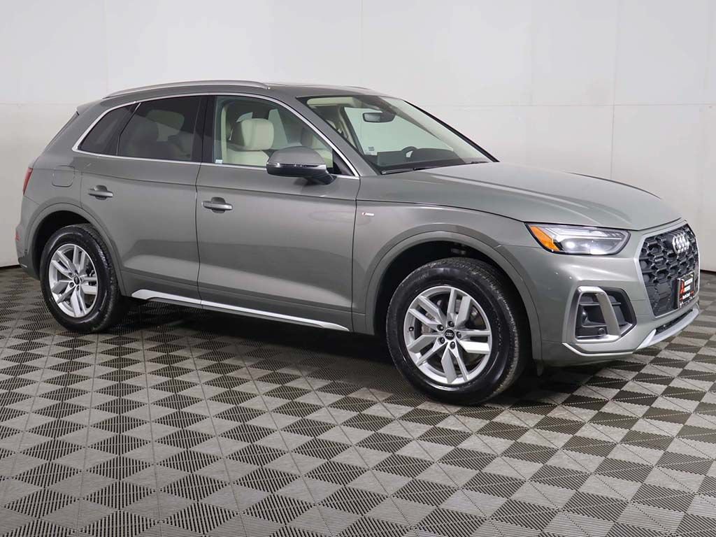 Used 2023 Audi Q5 2.0T Premium w/ Convenience Package AWD/4WD image 13
