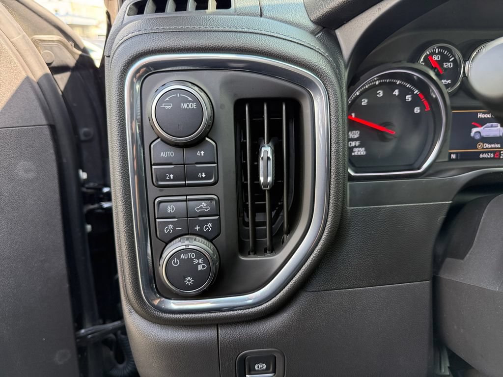Used 2021 Chevrolet Silverado 1500 RST w/ Z71 Off-Road Package AWD/4WD image 23