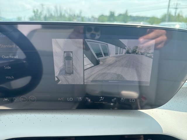 New 2026 Buick Enclave Avenir w/ LPO, Floor Liner Package image 23