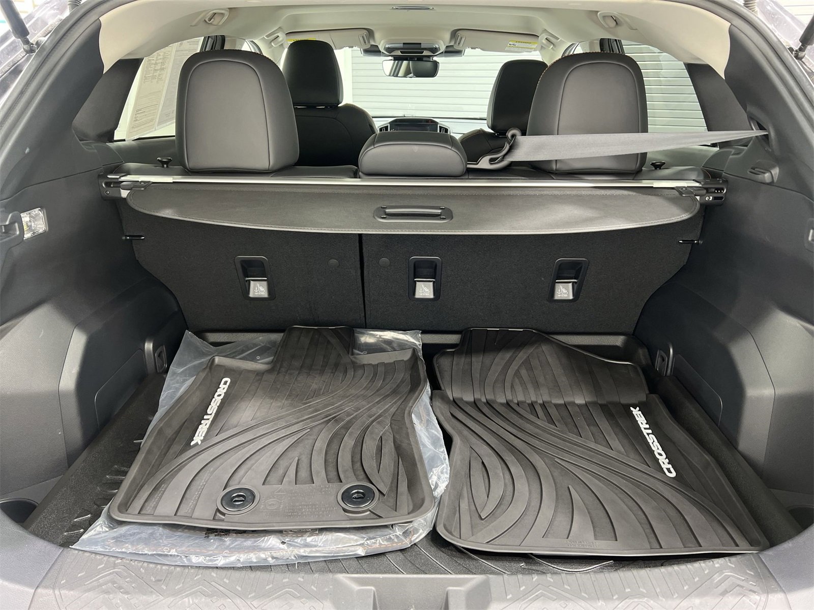 Certified 2025 Subaru Crosstrek 2.5i Limited w/ Crosstrek Mirror Package image 22