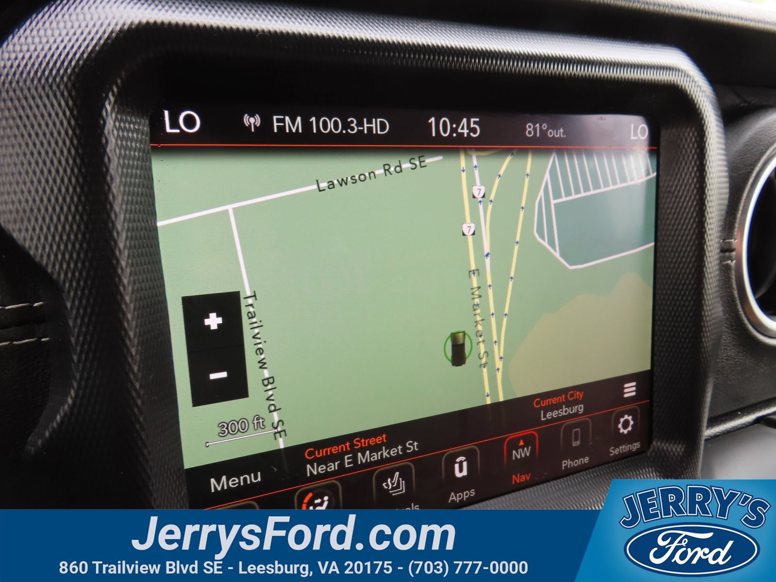 Used 2020 Jeep Wrangler Unlimited Sahara AWD/4WD image 24