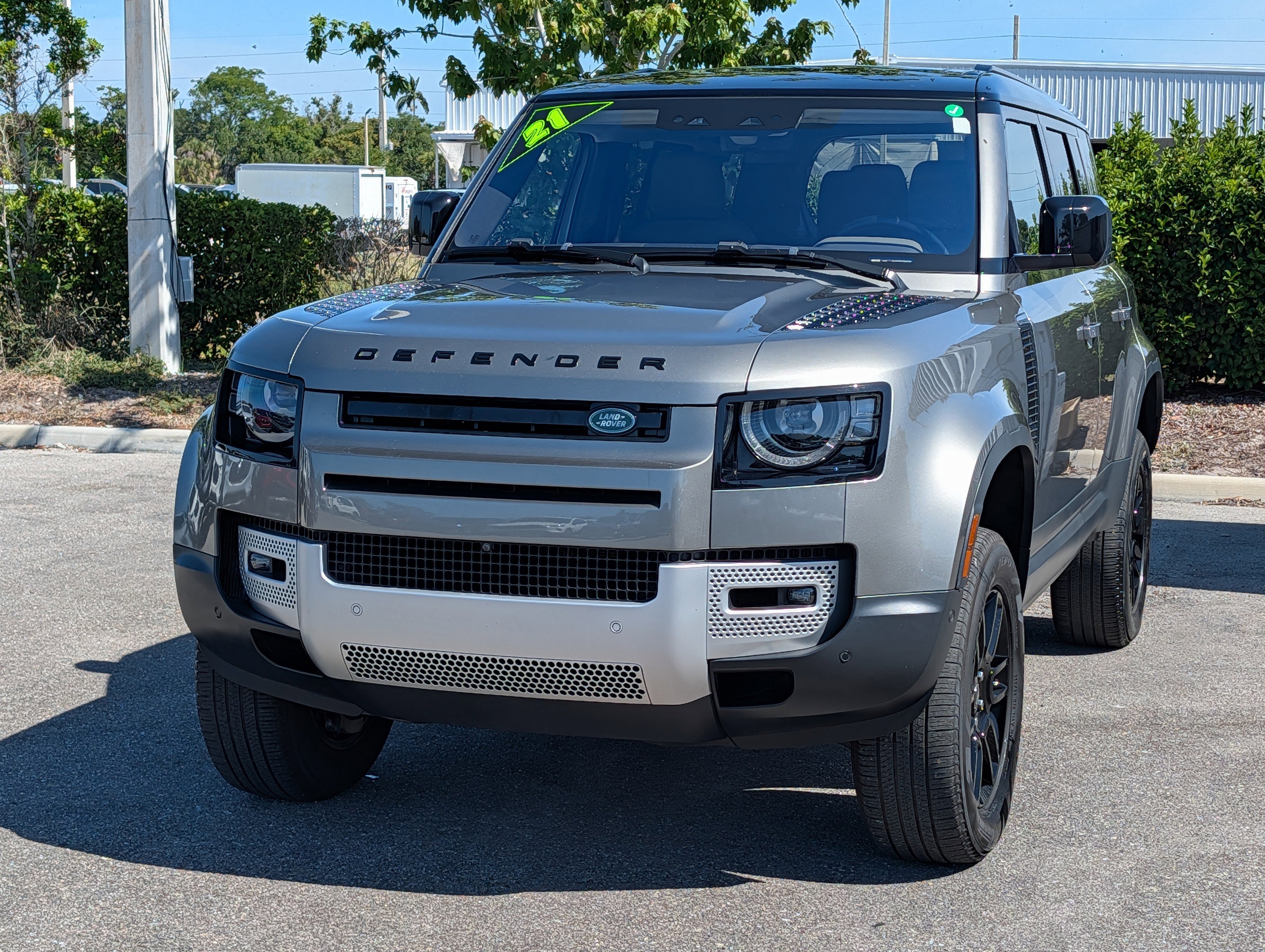 Used 2021 Land Rover Defender 110 SE AWD/4WD image 7