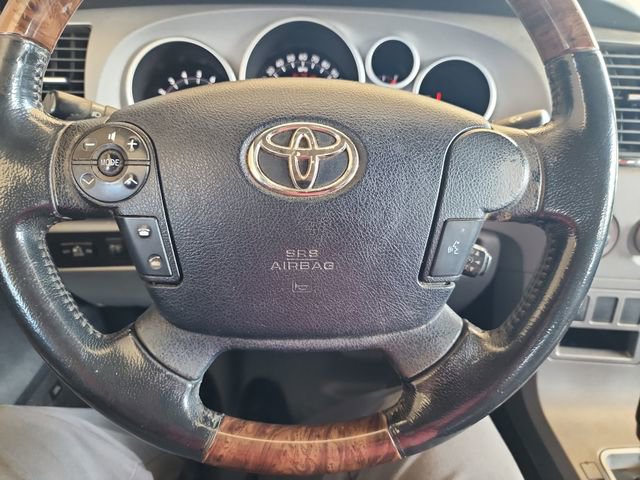 Used 2011 Toyota Tundra Limited w/ Platinum Pkg AWD/4WD image 18