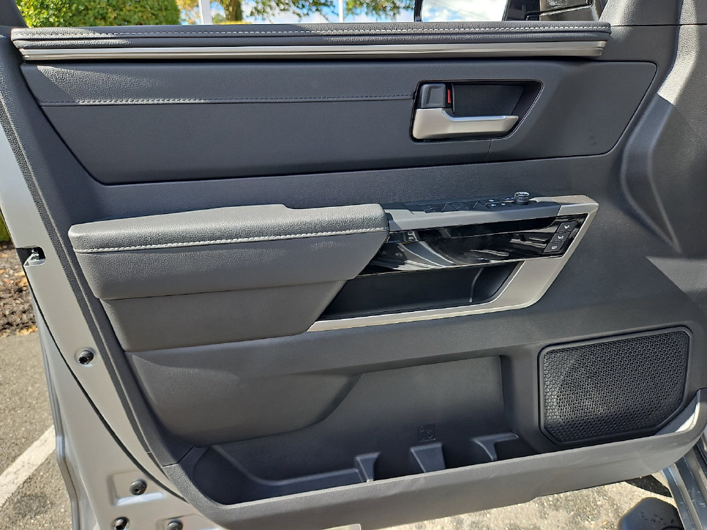New 2026 Toyota Tundra Limited AWD/4WD image 9