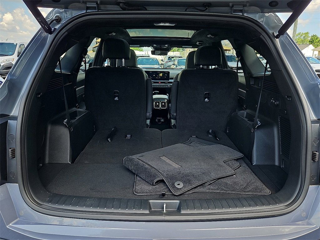 Used 2024 Kia Sorento SX Prestige image 31
