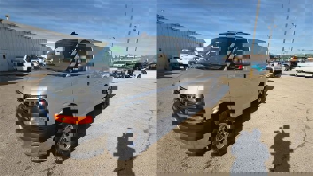 New 2025 GMC Savana 2500 image 33