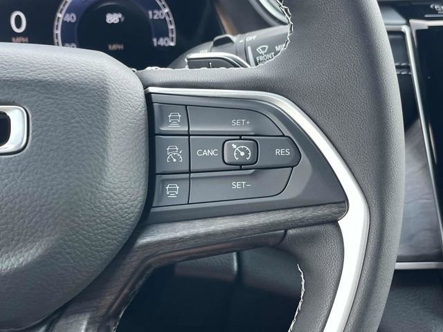 New 2025 Jeep Grand Cherokee Limited w/ Luxury Tech Group II image 21