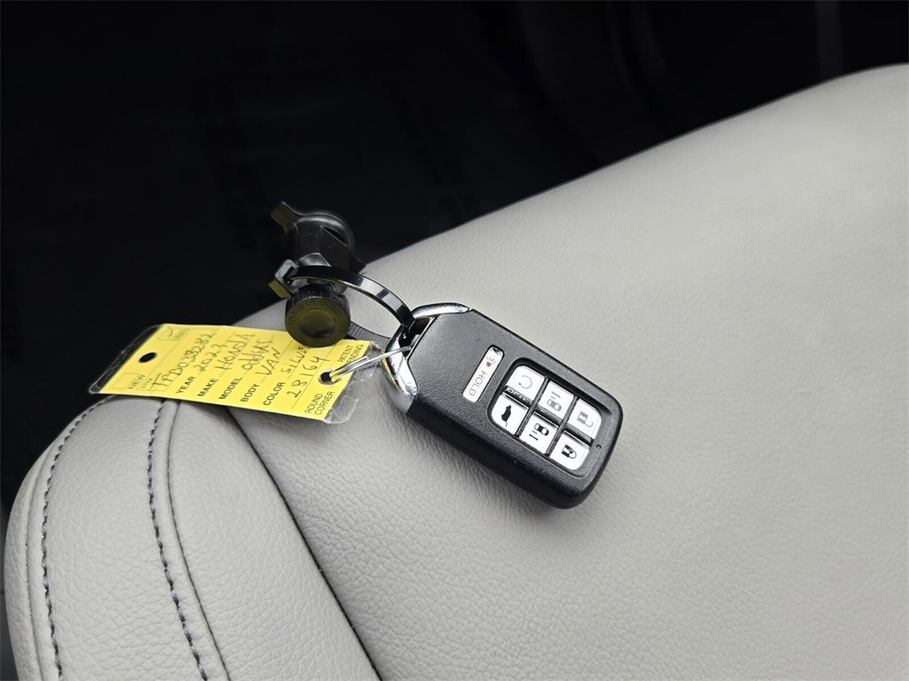 Certified 2023 Honda Odyssey Touring image 21