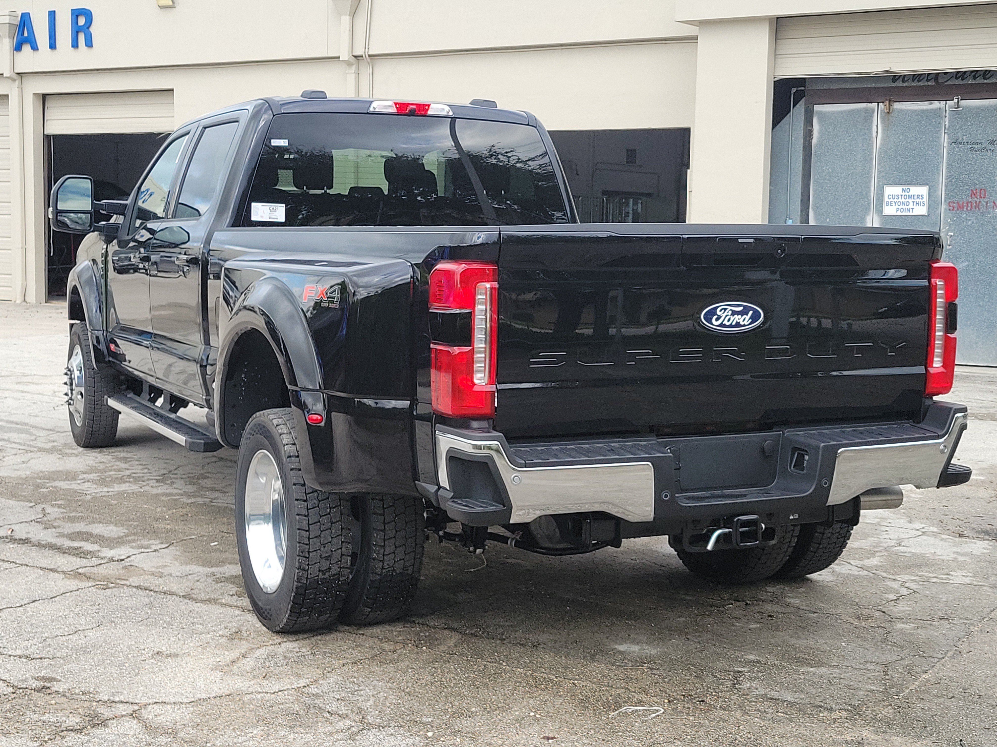 New 2027 Ford F450 Lariat w/ FX4 Off-Road Package AWD/4WD image 7