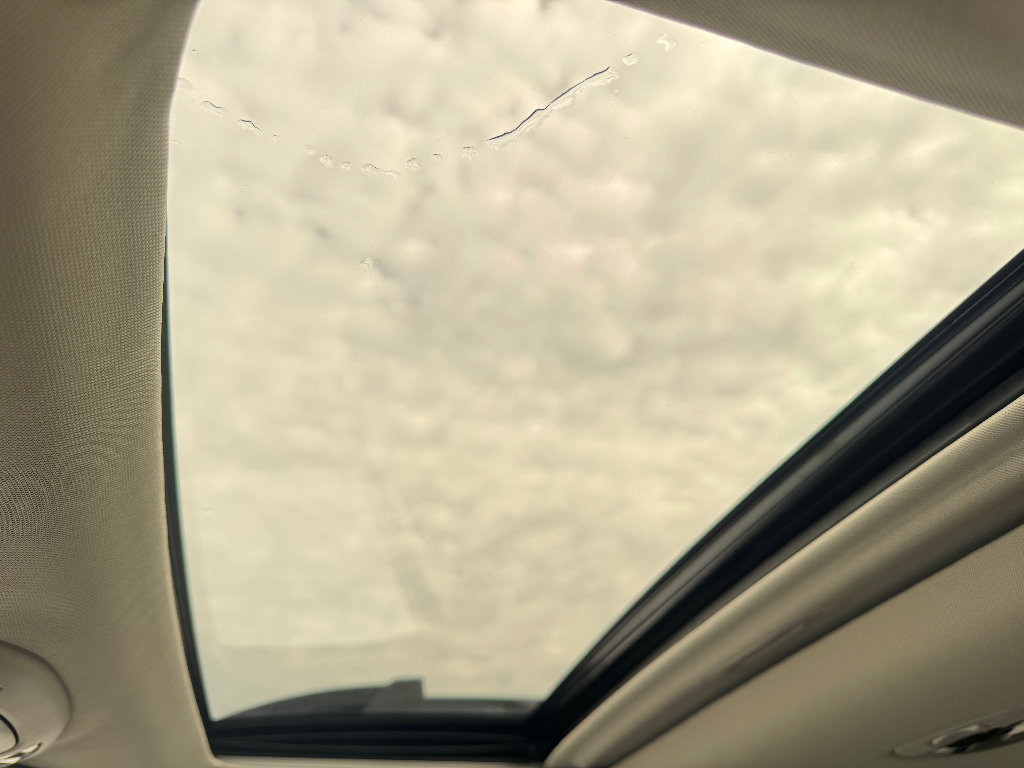 Used 2022 Subaru Outback Premium image 21