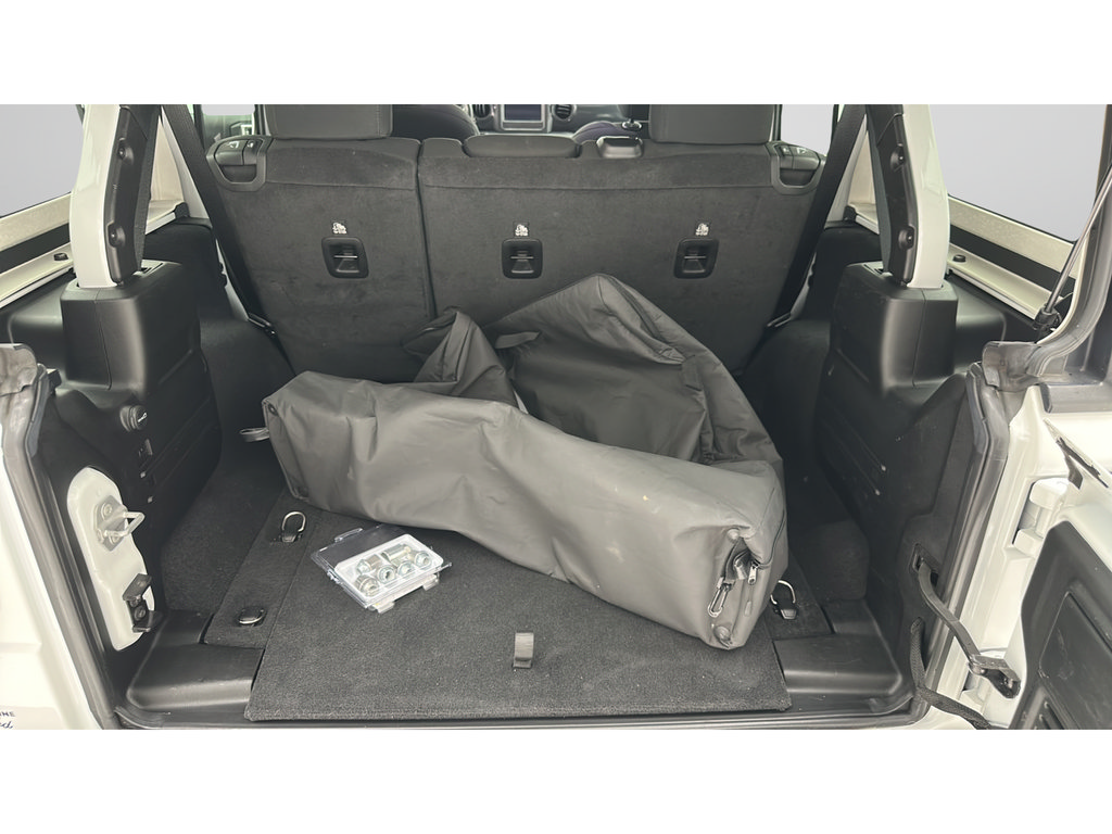 Used 2023 Jeep Wrangler Unlimited Sport AWD/4WD image 23