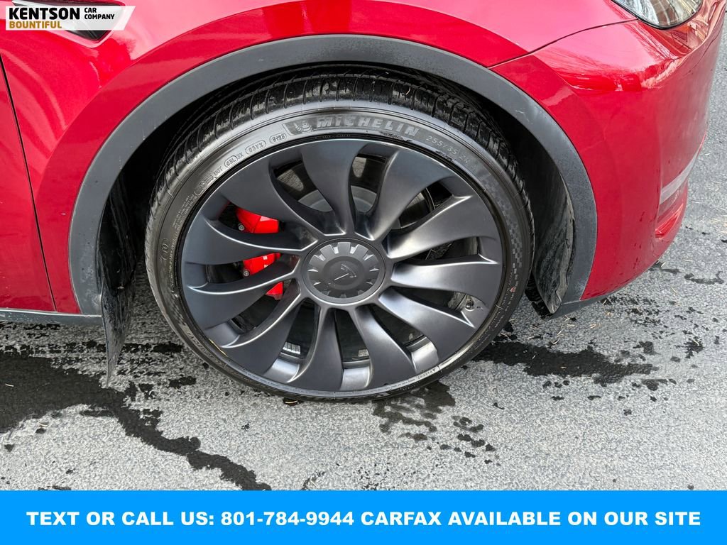 Used 2024 Tesla Model Y Performance image 16