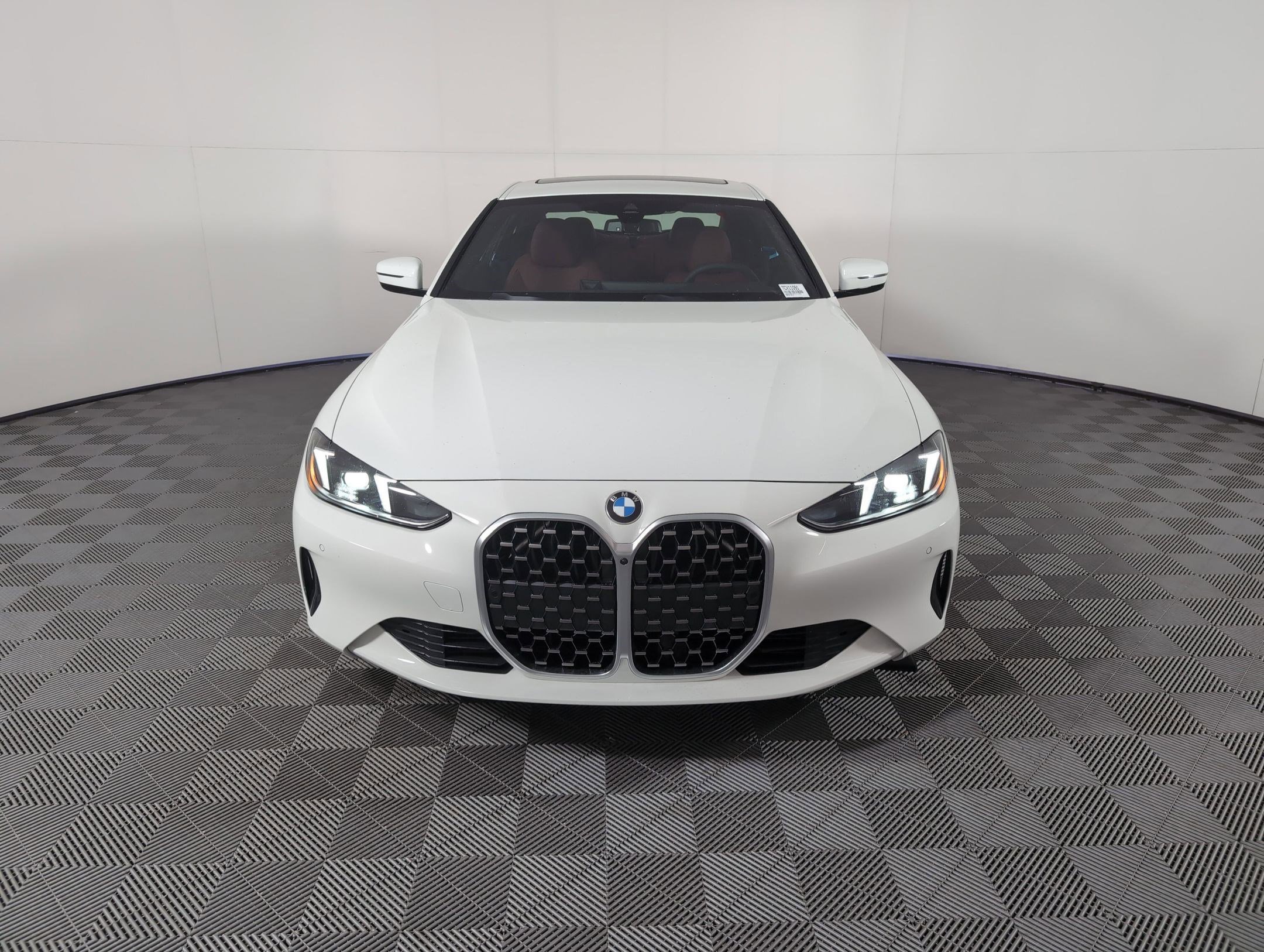 Used 2026 BMW 430i Coupe w/ Parking Assistance Package image 5