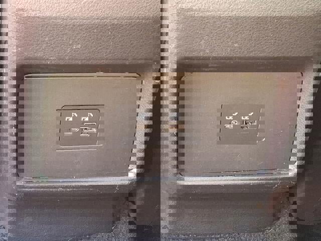 Certified 2023 Nissan Rogue SV image 11