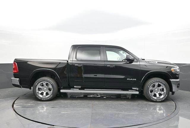 New 2026 RAM 1500 4x4 Crew Cab image 6