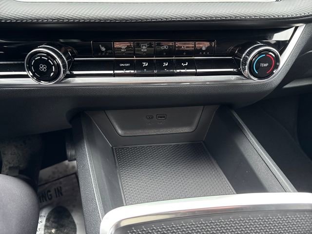 New 2026 Chevrolet Equinox LT w/ Safety and Technology Package image 18